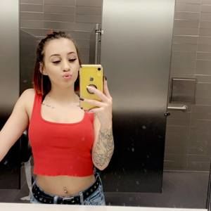 Meet your Posher, Devyn